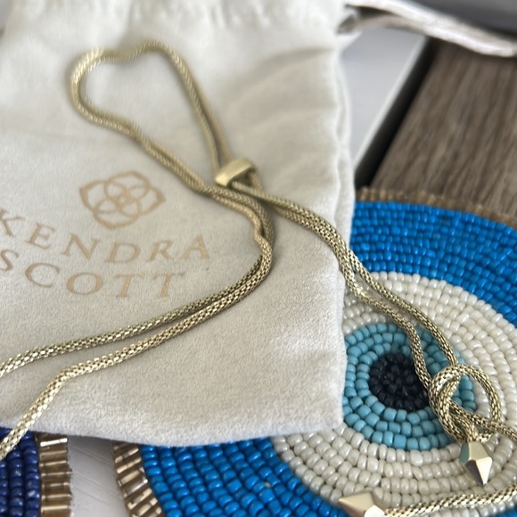 Beautiful green Kendra Scott long necklace - Picture 3 of 3